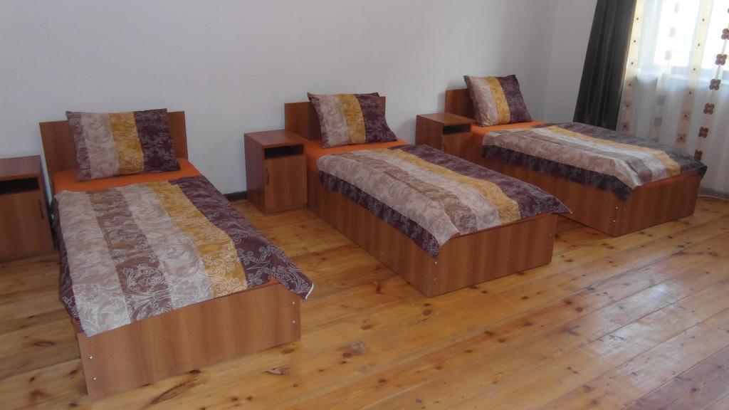 Gvirilas Sakhli Guest House Khashuri Kamer foto